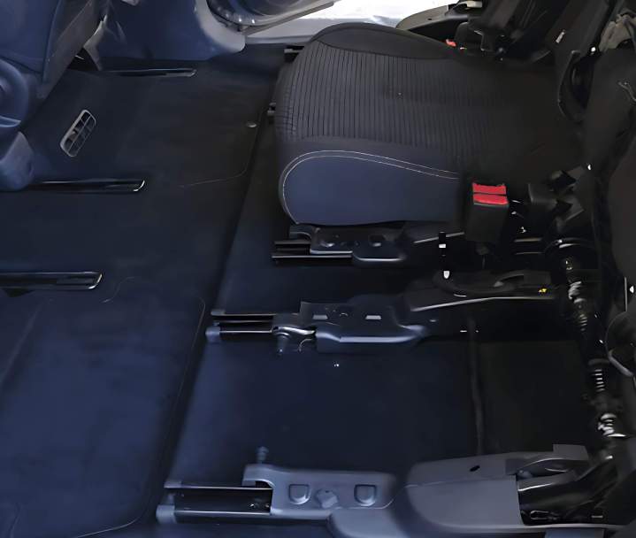 Avant après nettoyage siège auto Ajaccio