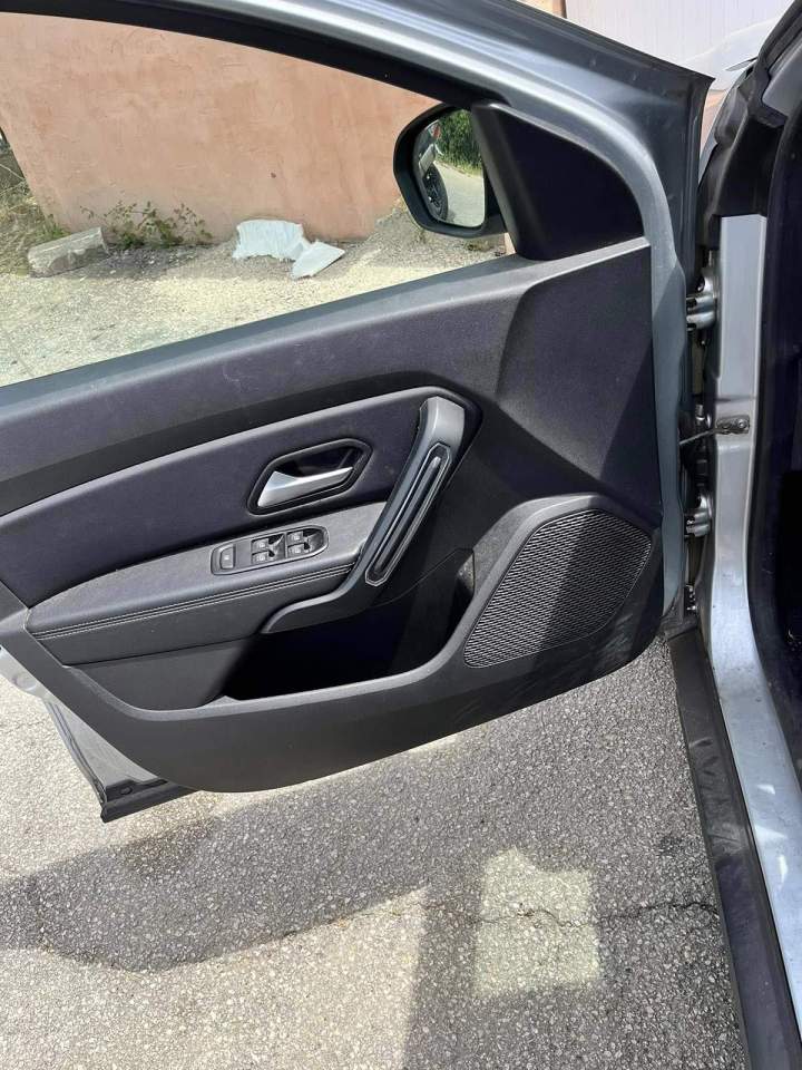 Lavage porte de voiture Ajaccio